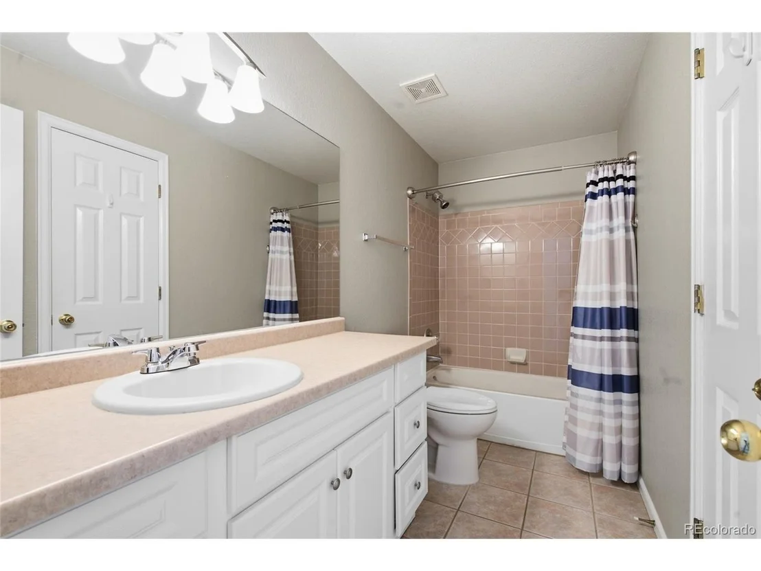 Photo of Unit 5 at 6840 Xavier Cir