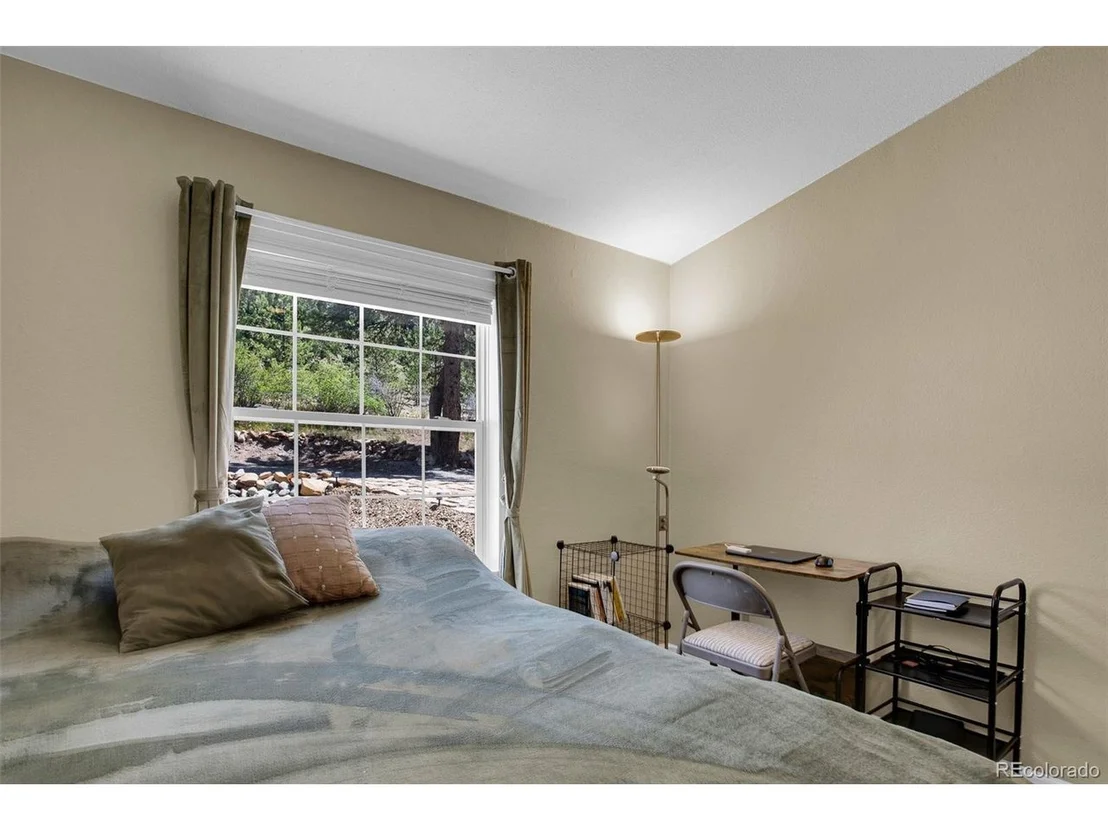 Photo of 803 Bonell Dr