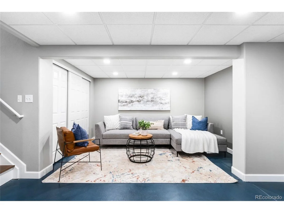 Photo of 5581 Hudson Cir