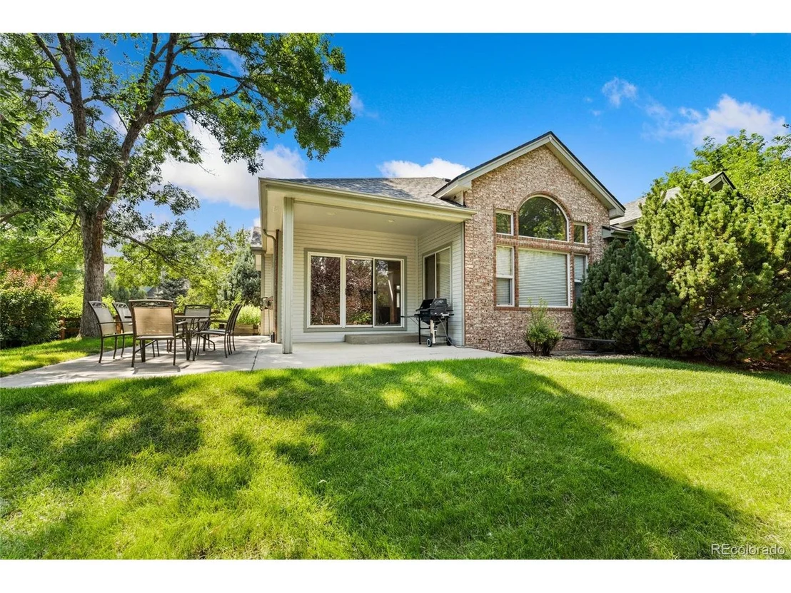 Photo of 2028 Summitview Dr
