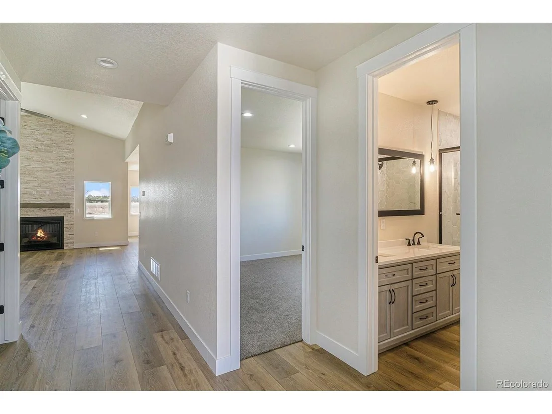 Photo of 120 Seventh Ave