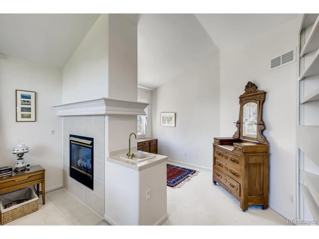 Photo of 1912 Creekside Dr