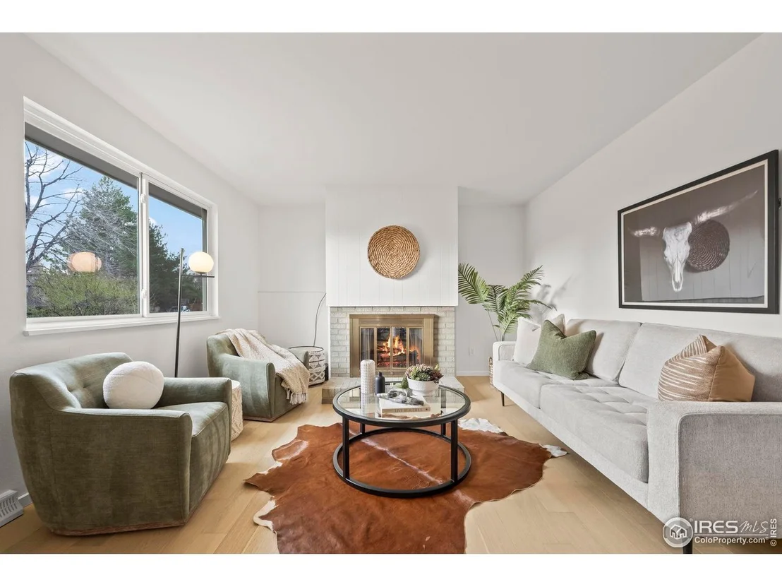Photo of 3545 Cloverleaf Dr