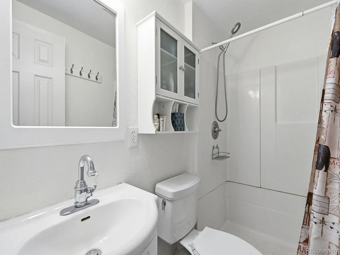 Photo of 399 Conifer Dr