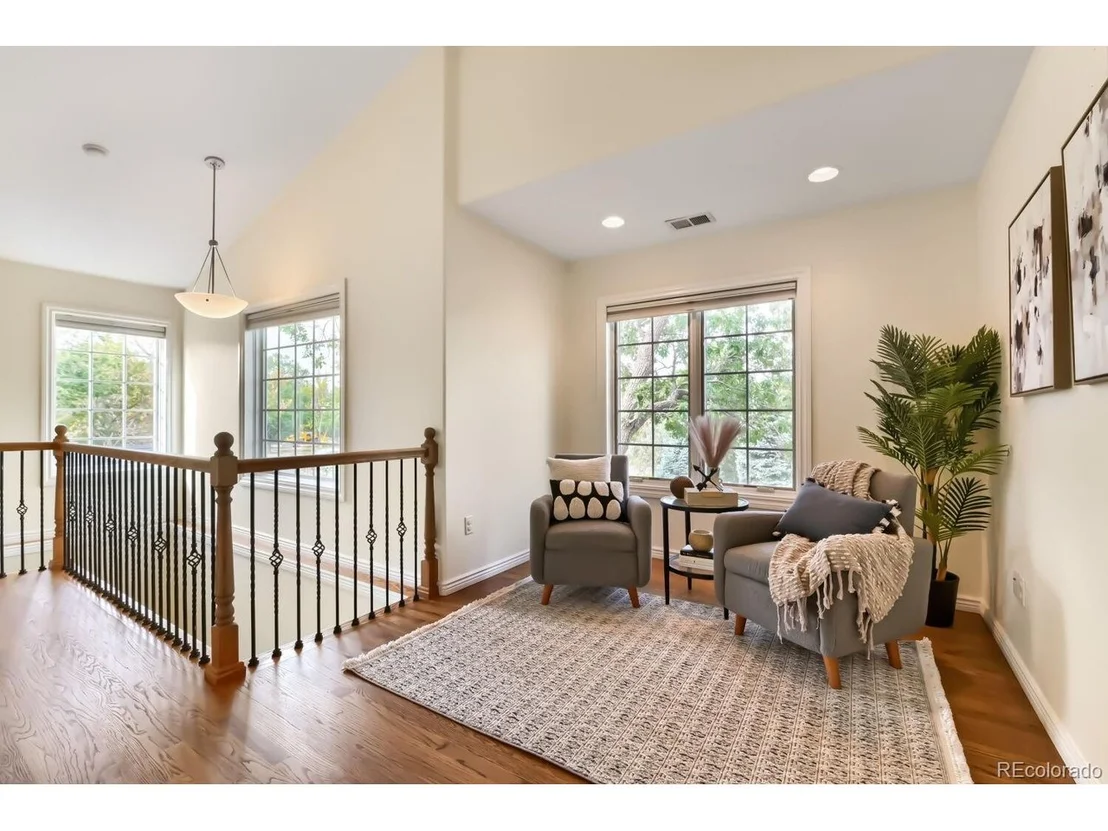 Photo of 906 Forest St