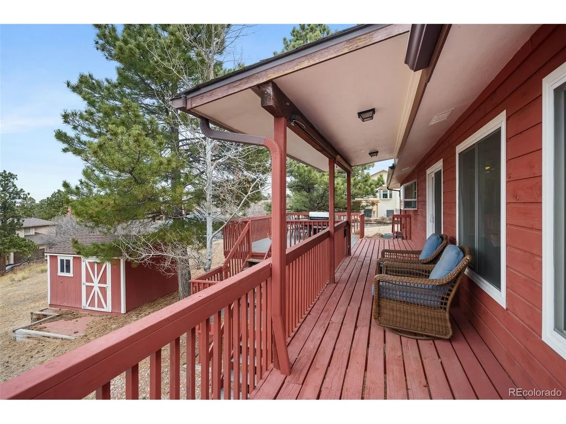 Photo of 8677 Thunderbird Cir