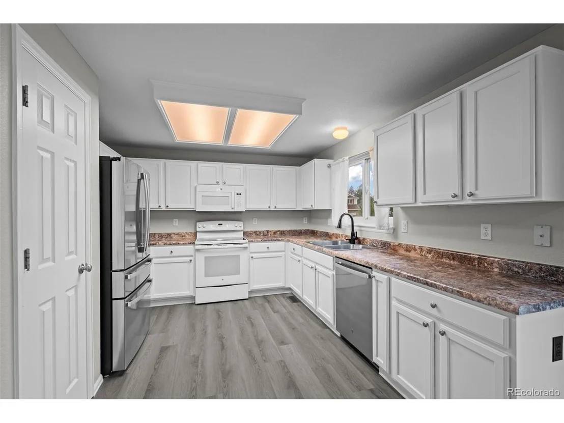 Photo of 11263 Glenmoor Cir