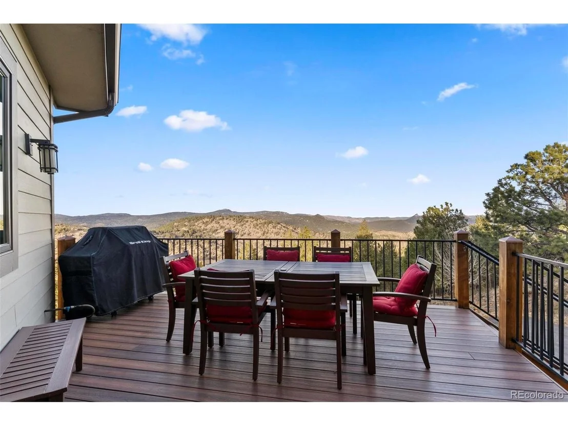 Photo of 33579 Mount Wilson Rd