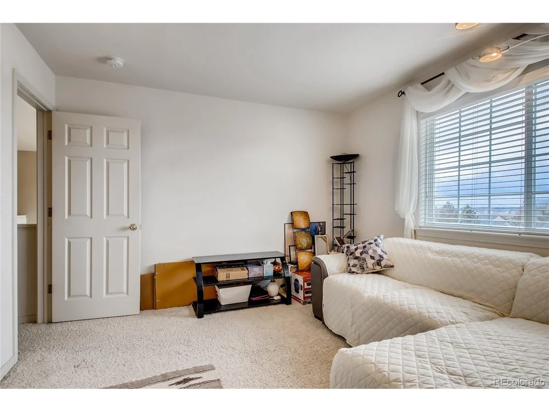 Photo of Unit B at 3325 W 111th Loop