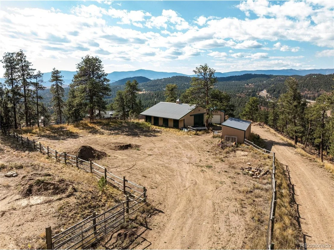 Photo of 31437 Evans View Ln
