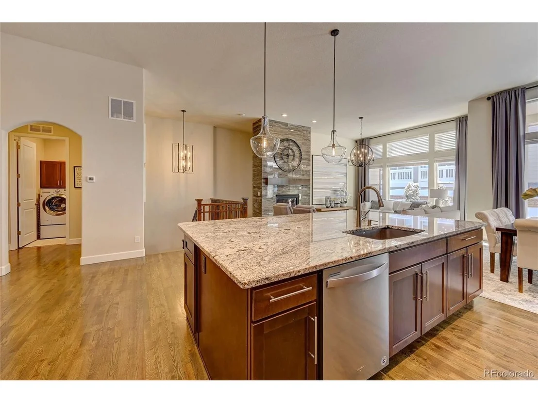 Photo of 8727 Holman Cir