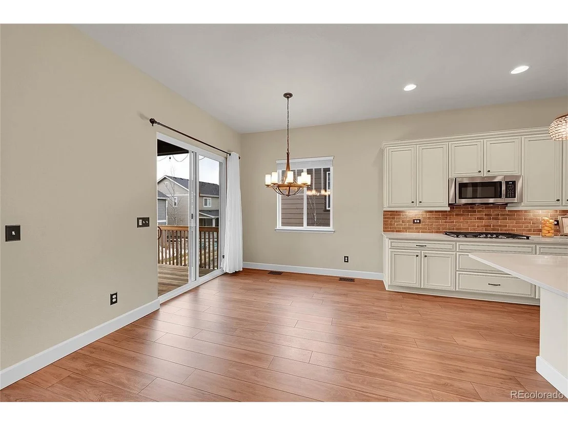 Photo of 5190 Ditmars Trl