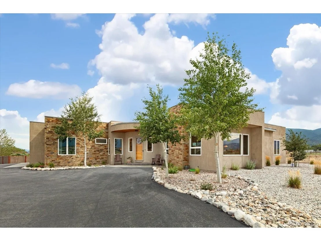 Photo of 7670 Meadowlark Ln