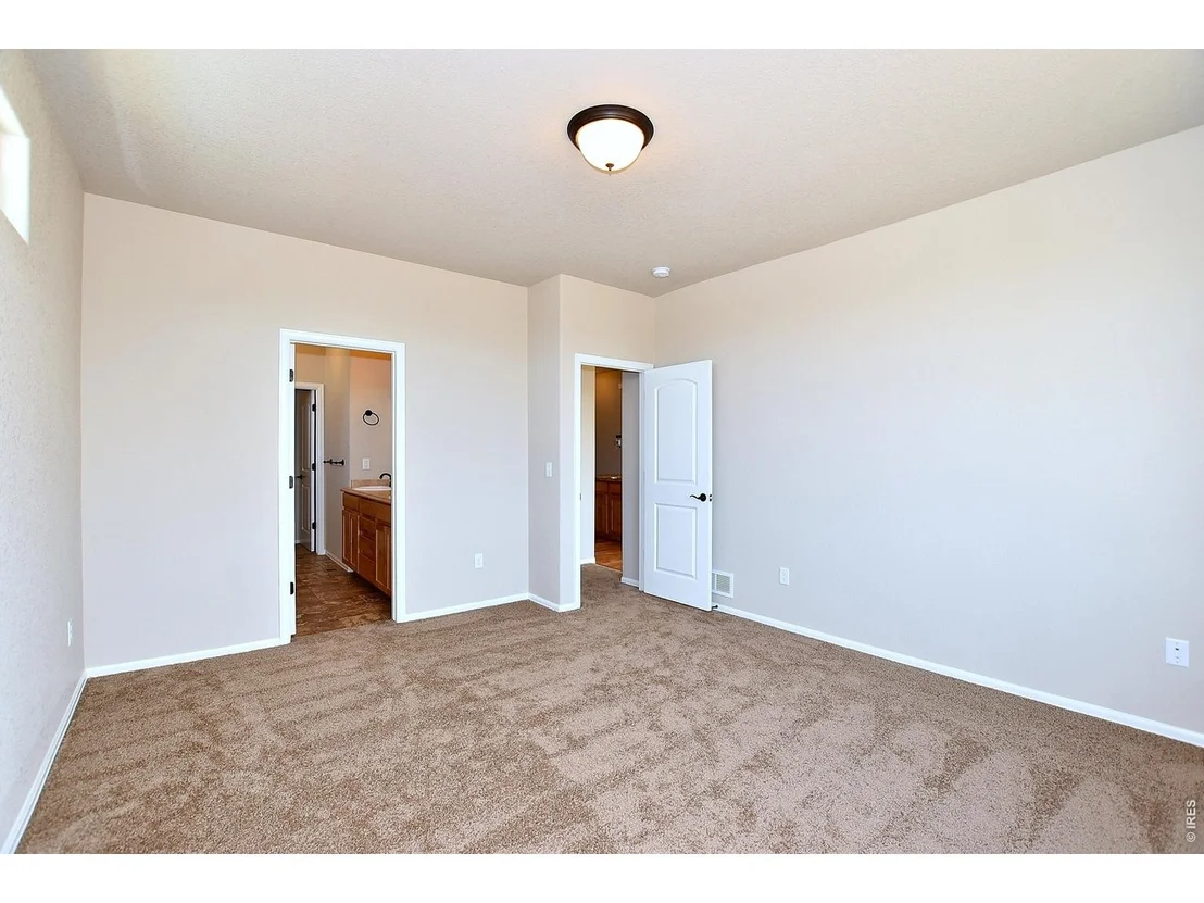 Photo of 2388 Juno Ln