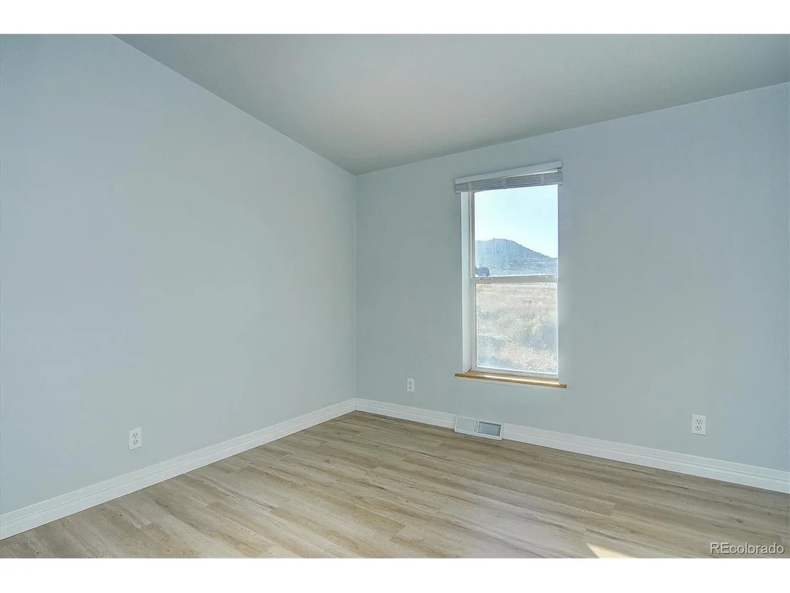 Photo of 9812 W Cherokee Dr