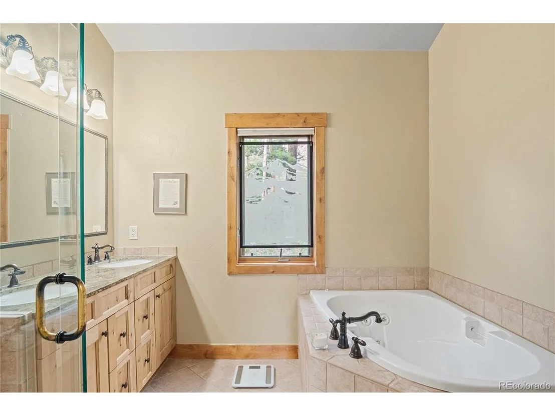 Photo of 314 Coronet Dr