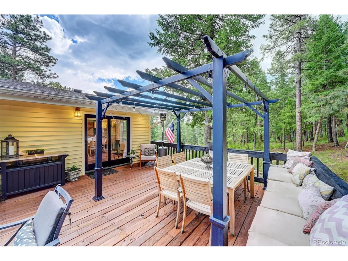 Photo of 6549 Modoc Ln