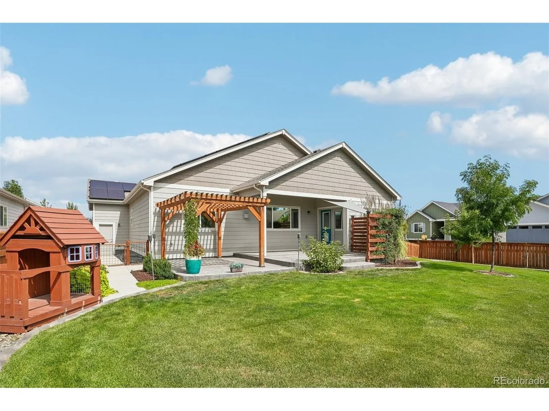 Photo of 291 Saskatoon Dr