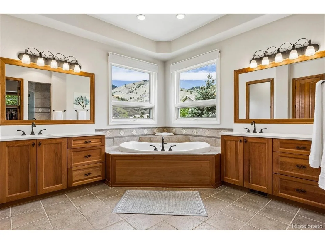 Photo of 16422 Rocky Point Ln