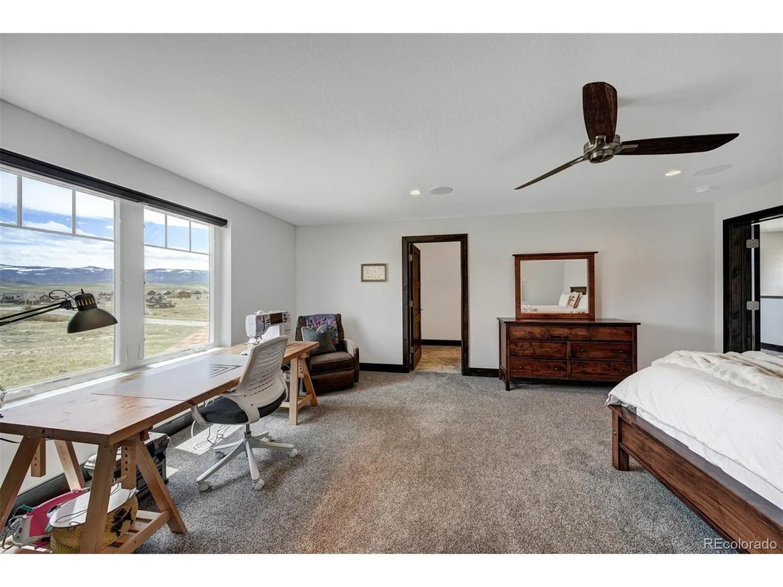Photo of 701 Saddle Ridge Cir