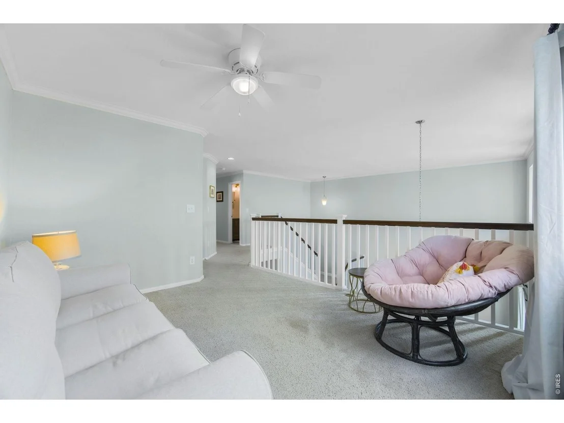 Photo of 6386 Mayfair Ave