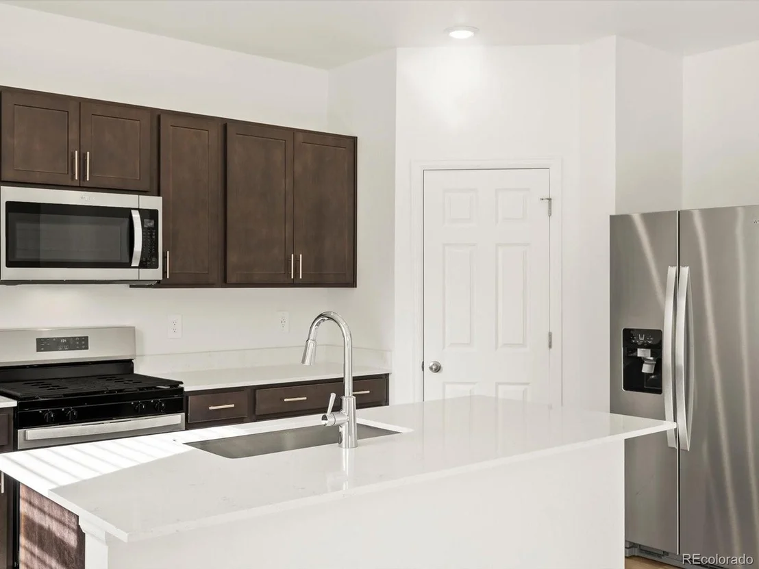 Photo of 4611 Sunsplash Way