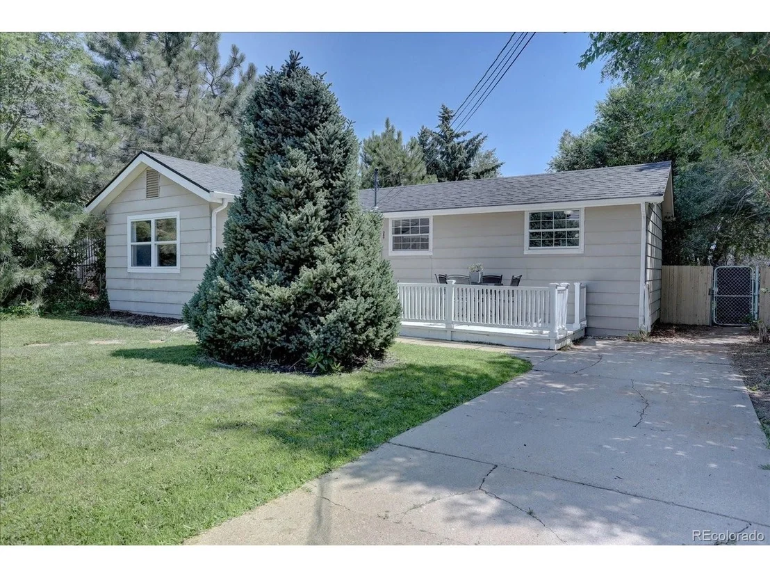 Photo of 360 County Rd