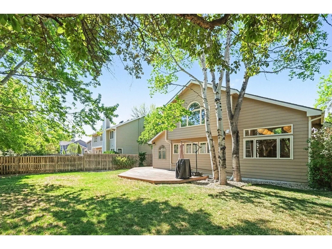 Photo of 1502 River Oak Dr