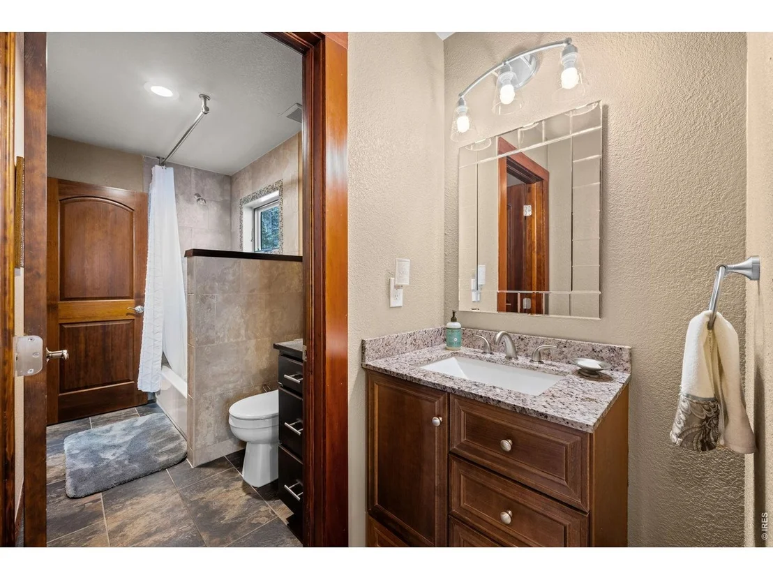Photo of 31468 Kings Vly W