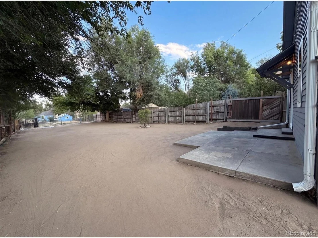 Photo of 1618 7th Ave