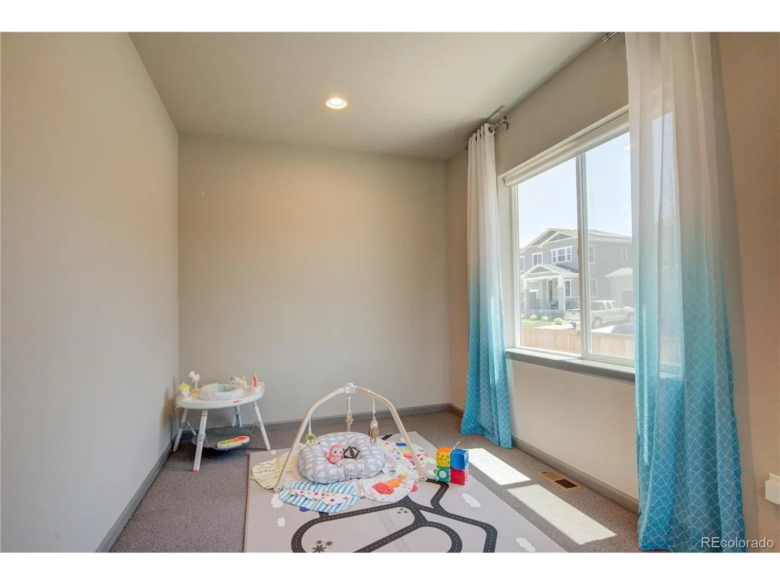 Photo of 4635 Basalt Ridge Cir