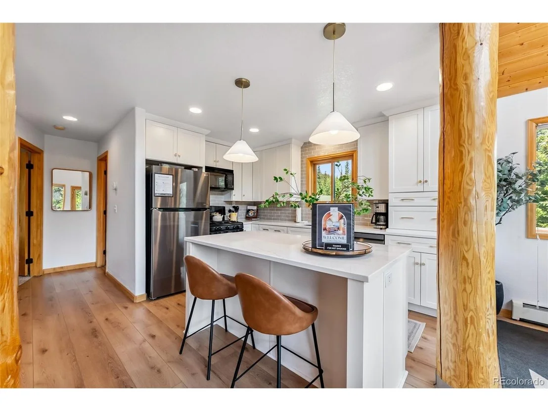 Photo of 1375 Roberts Rd