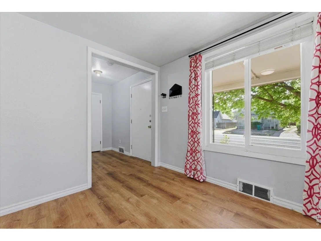 Photo of 1110 14th Ave