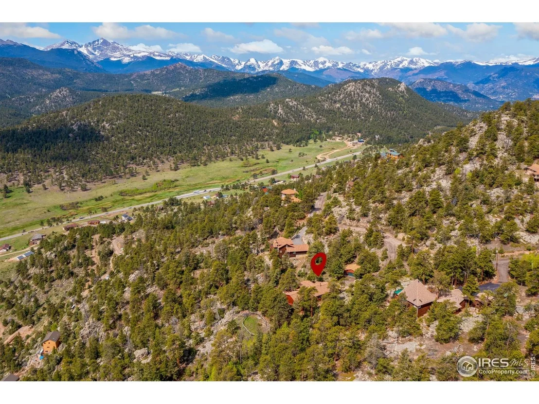 Photo of 578 Alpine Dr