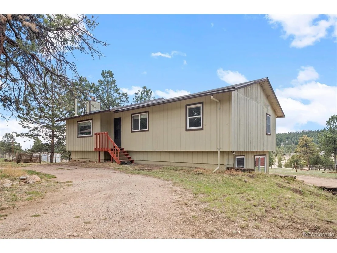 Photo of 470 Homestead Rd