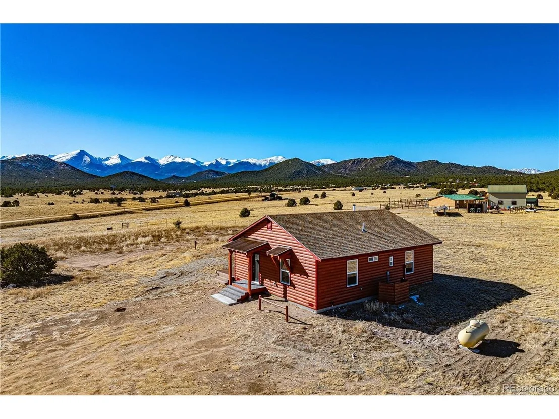 Photo of 1863 16th Trl