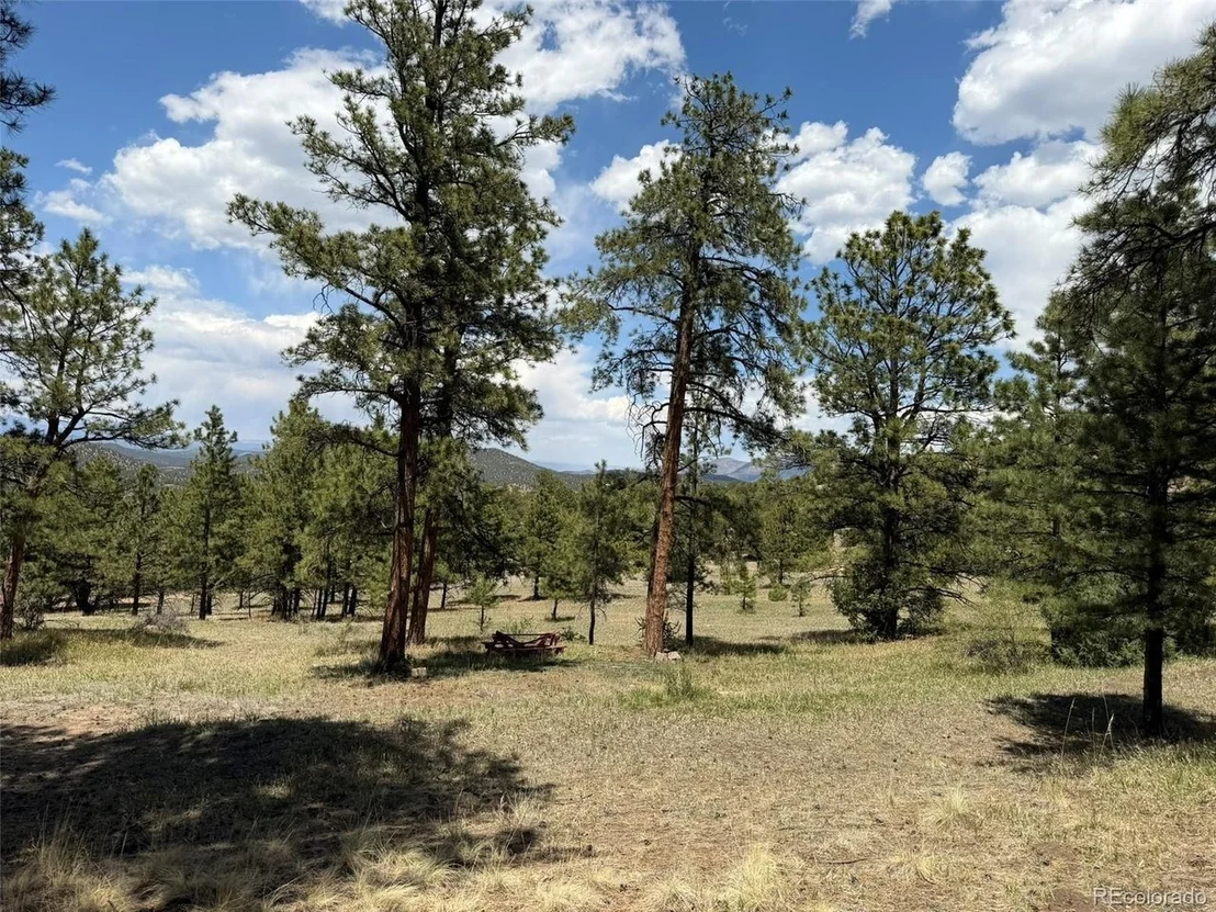 Photo of 477 Bear Peak Rd