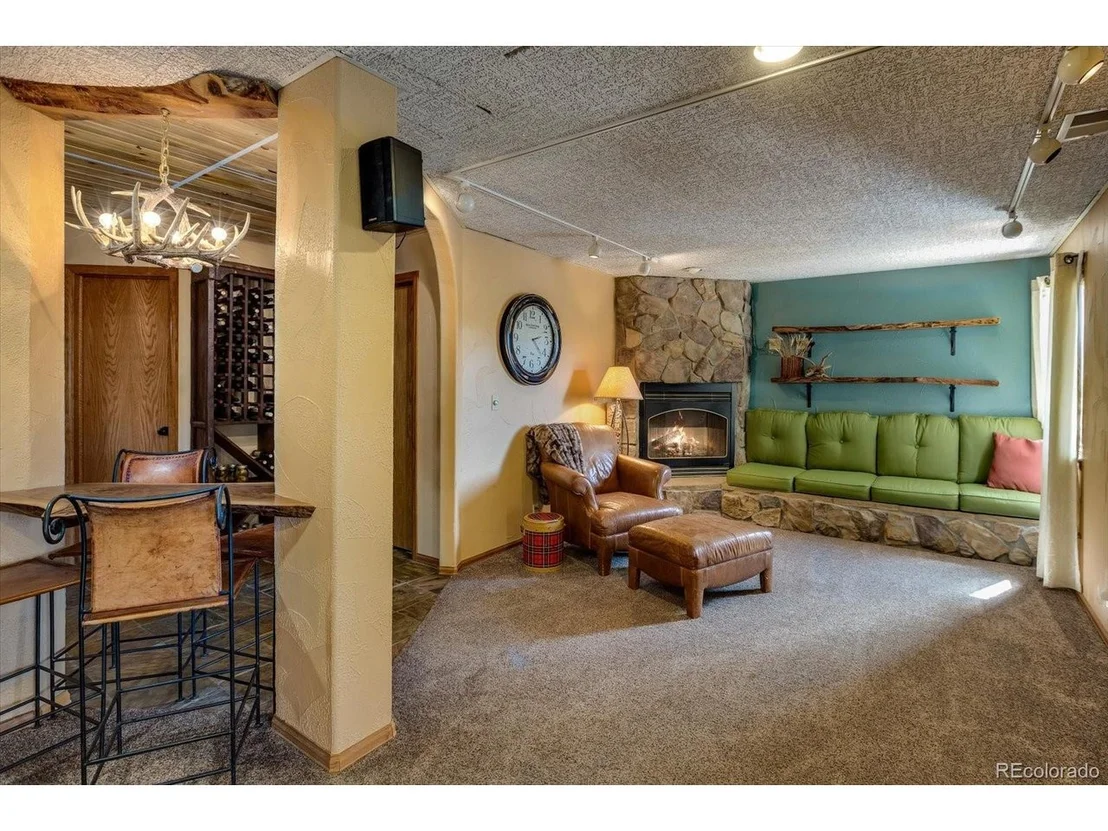 Photo of 261 Evergreen Rd