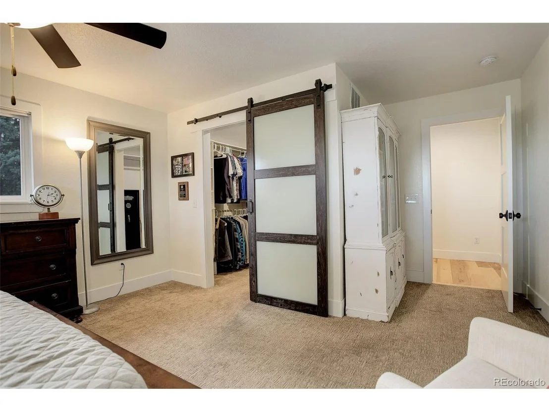 Photo of 6864 W 69th Pl