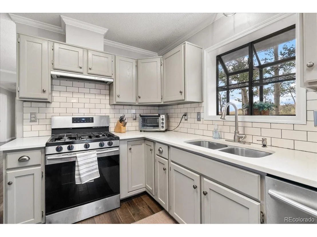 Photo of 271 Sheep Ridge Rd