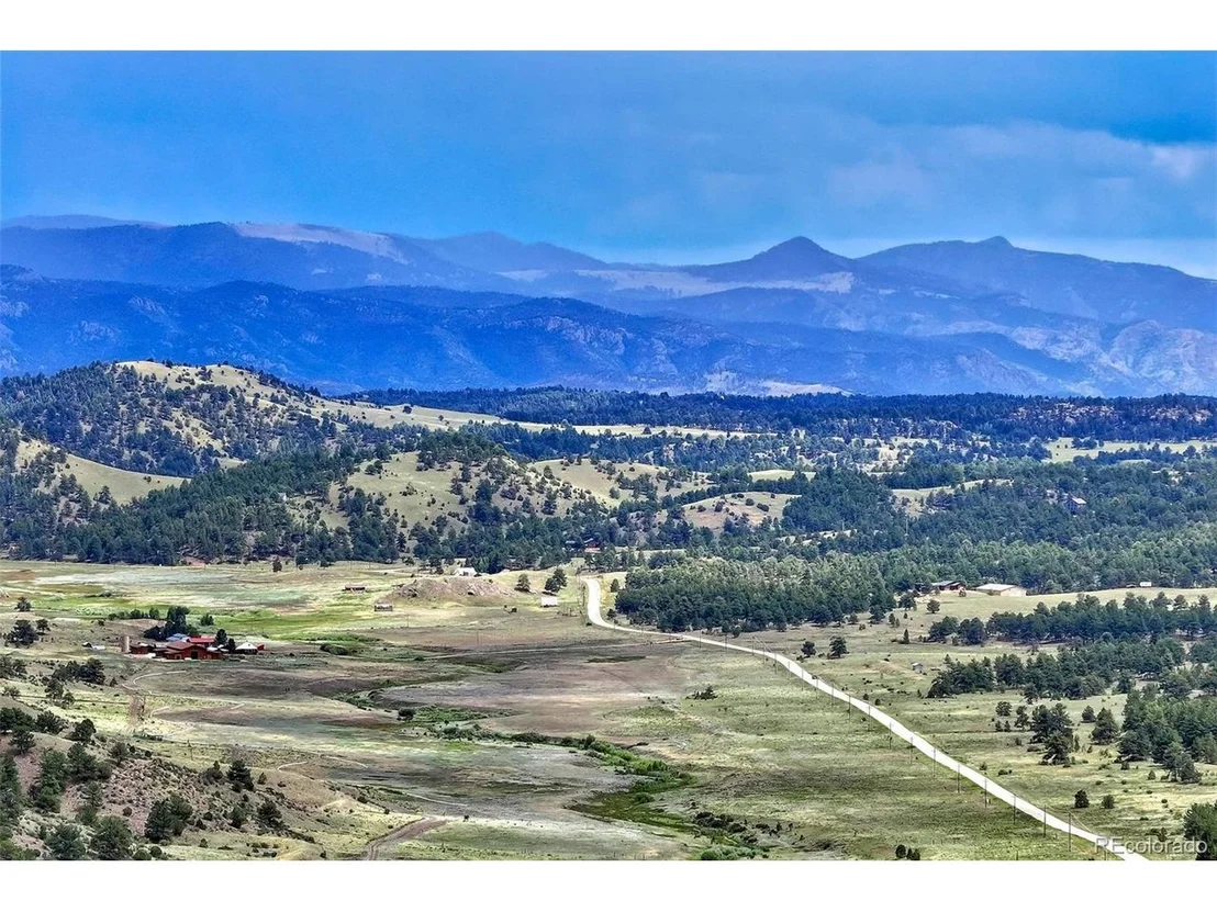 Photo of 349 Post Rd