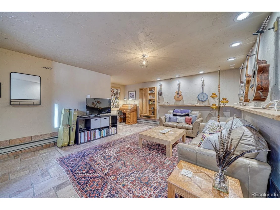 Photo of 212 Rafferty Dr
