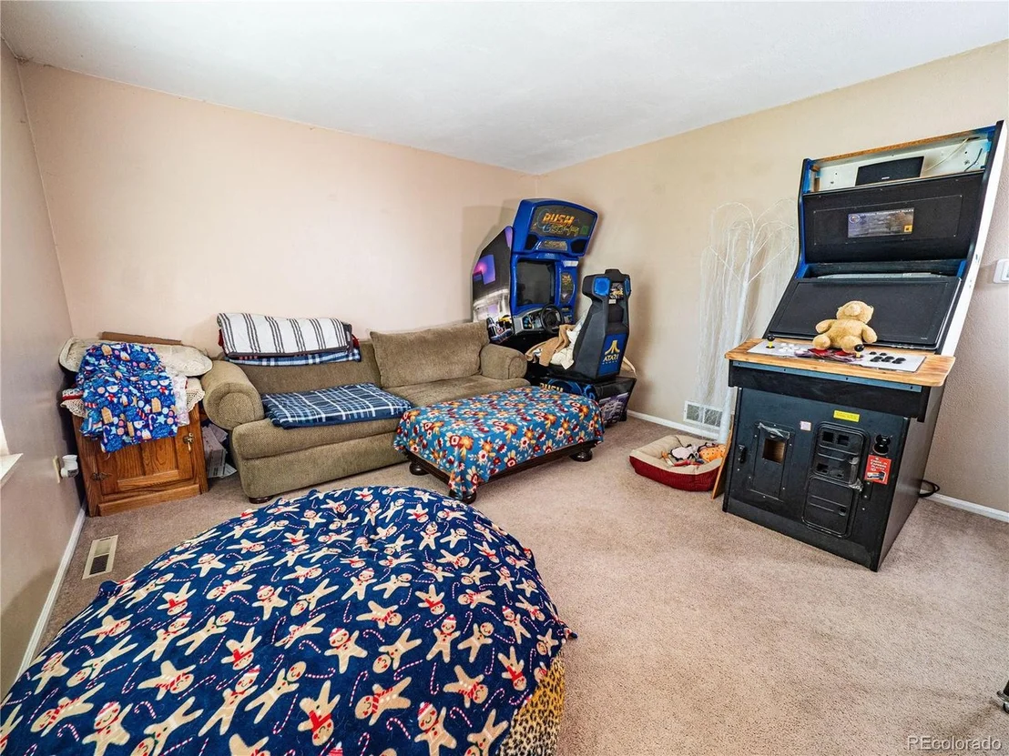 Photo of 17593 E Progress Dr