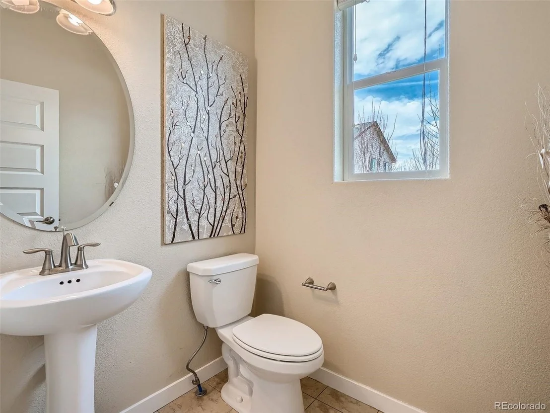 Photo of 5479 Shoshone Dr
