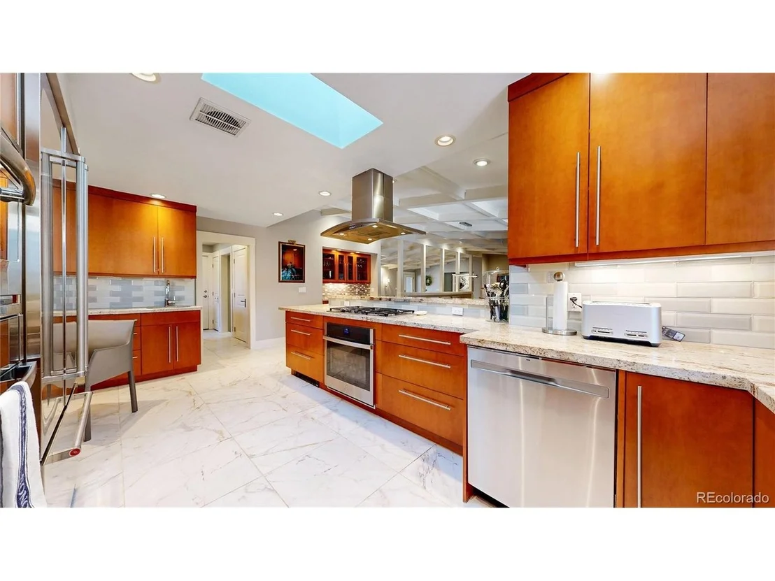 Photo of 477 Locust St