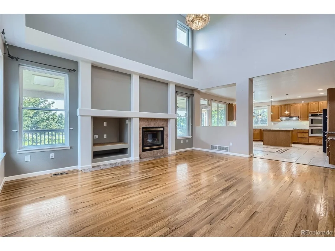 Photo of 6102 Devinney Way