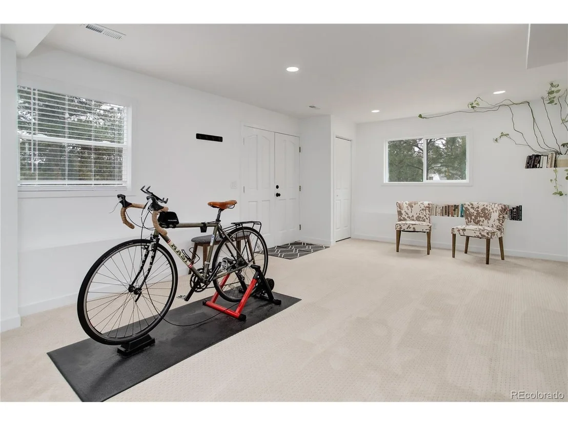 Photo of 95 Fitzsimmons Rd