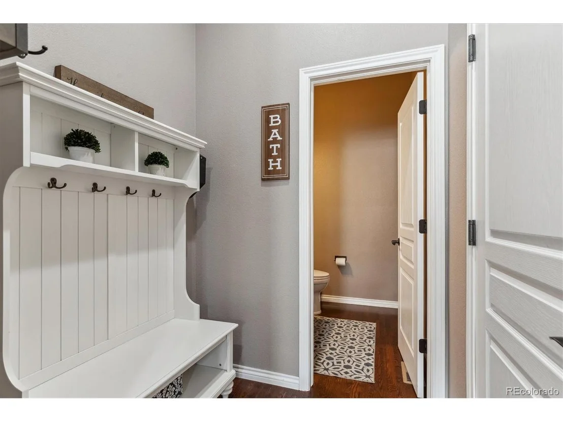 Photo of 8939 Devinney Ct