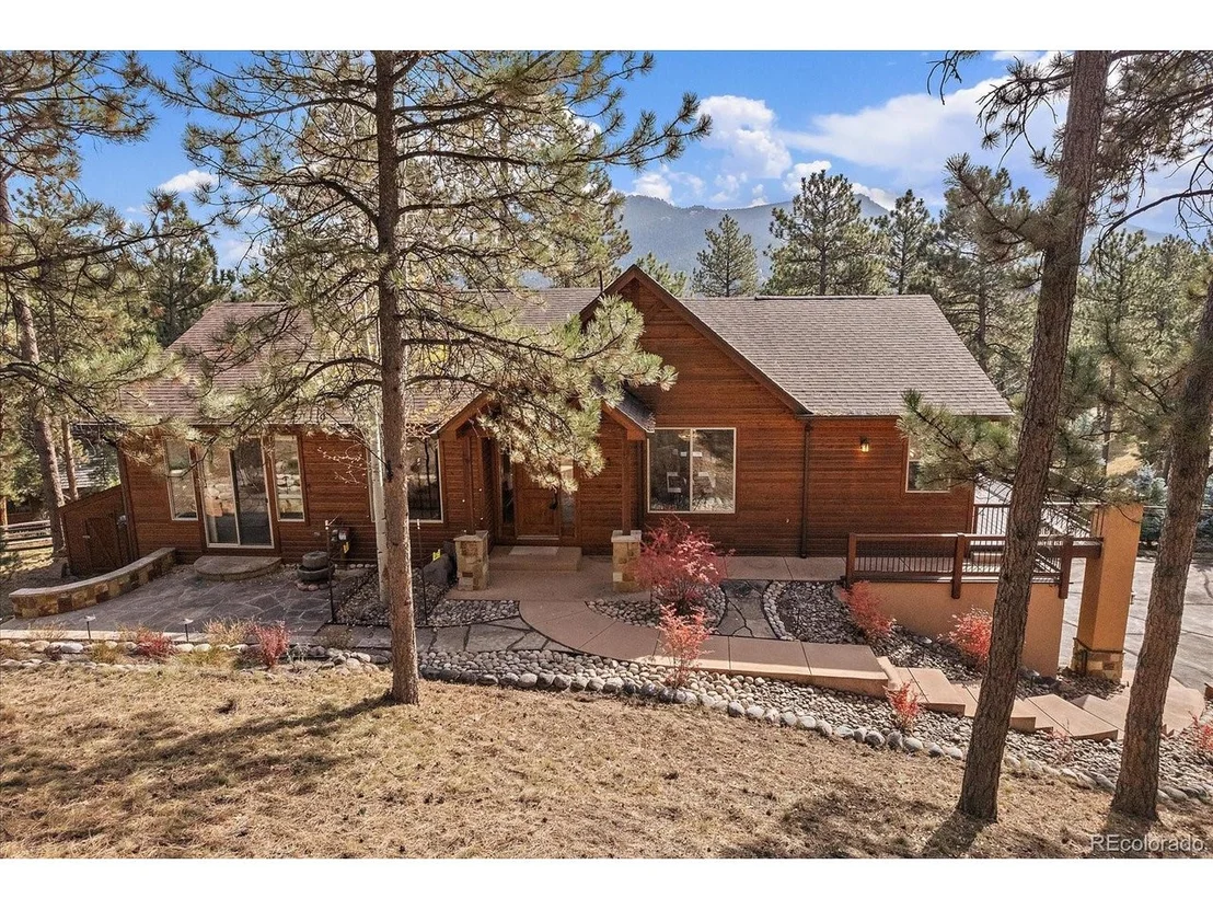 Photo of 28857 Cedar Cir