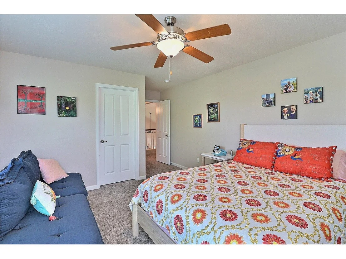 Photo of 101 54th Ave